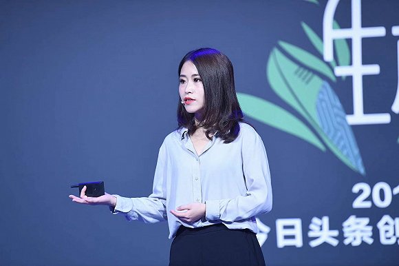 凤凰平台图片:汇丰在线 后抖音时代的“潜伏者”:收割网红、小径分叉的MCN